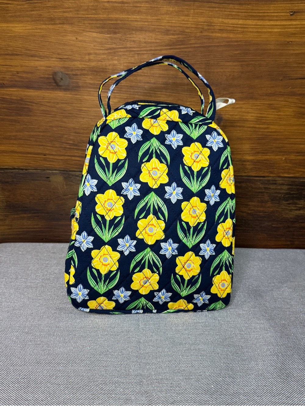 NWT Vera Bradley Daffodils Lunch Bag - Picture 4 of 6
